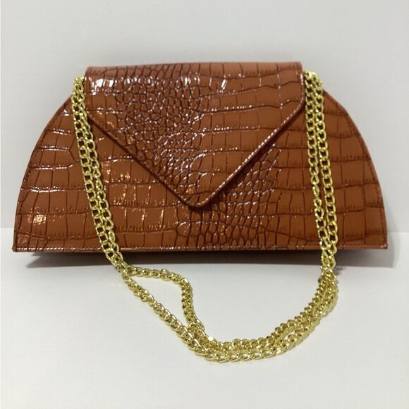 JOY & IMAN Adjustable Chain Faux Croc Purse - Picture 1 of 5